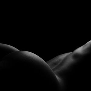CLASSY NUDE